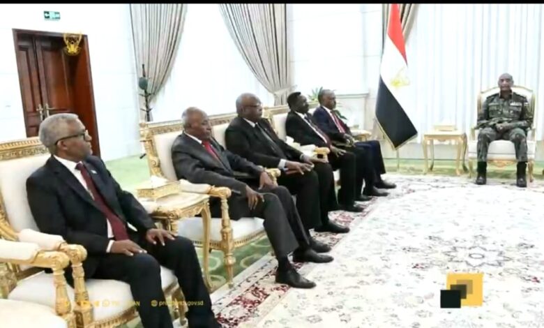 رئيس مجلس السيادة يؤكد اهتمام الدولة بتقوية وتطوير علاقات السودان الخارجية